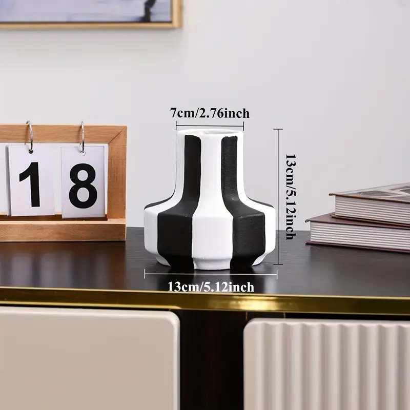 Creative Stripe Vase Black and - Propagation Station Vase avis et prix